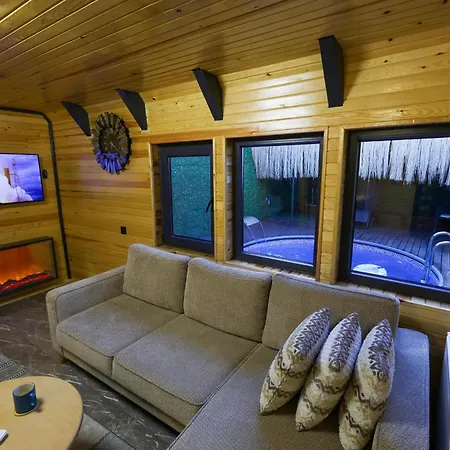 Yeliza Tatil Evi *
